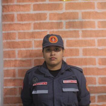 Babysitter Ananindeua: Mayara
