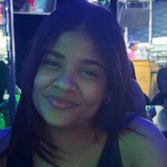 Babysitter in Newark: Nashla