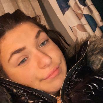 Babysitter Blackpool: Millie