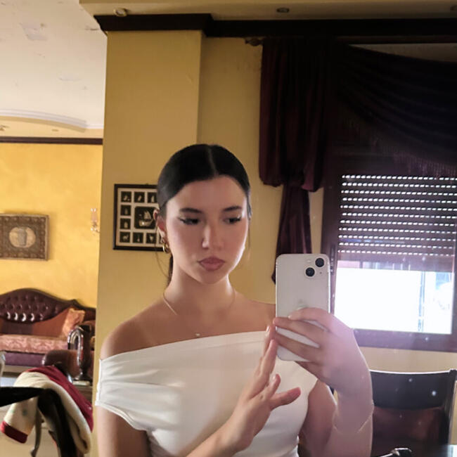 Babysitter in Mississauga: Mayaser