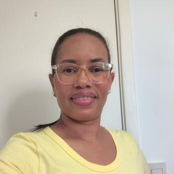 Babysitter in São Paulo: Alessandra