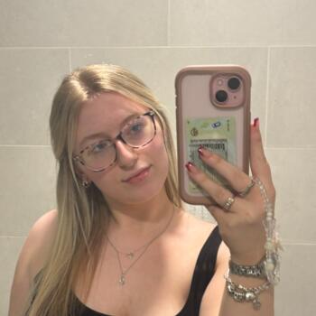 Babysitter in Colchester: Holly