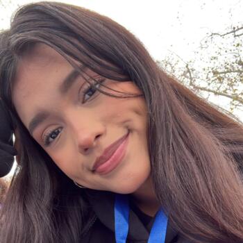 Babysitter in Baldwin Park: Samantha