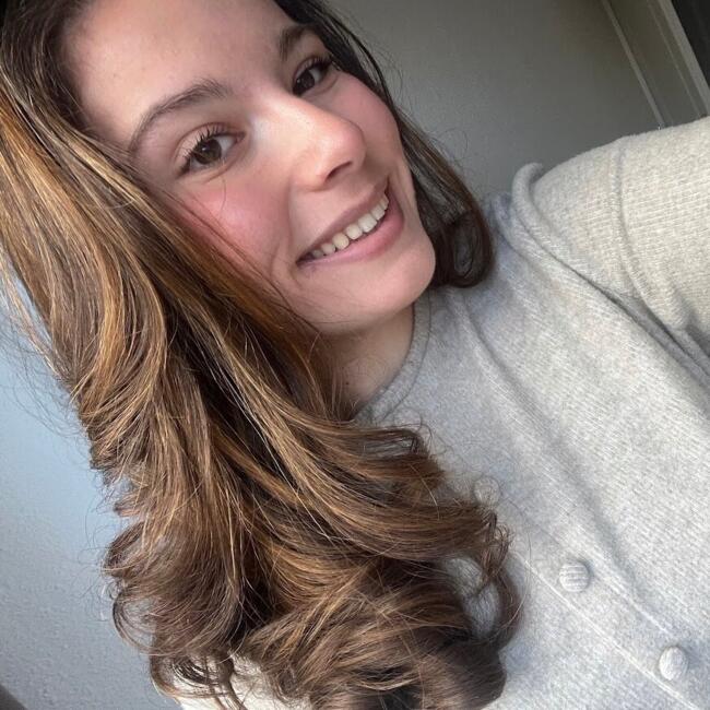 Babysitter in Mios: Manon