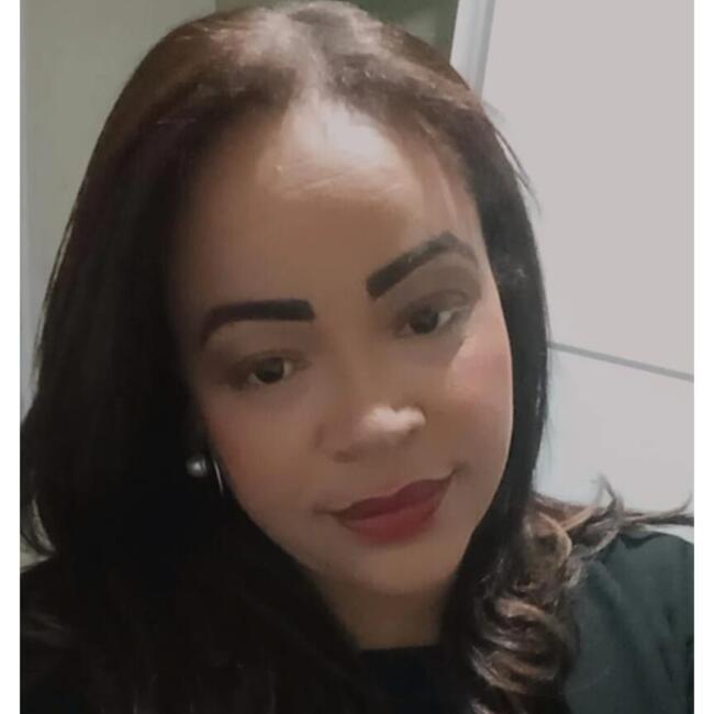 Emprego de babá em Belo Horizonte: Mayza honorio dos anjos caldei