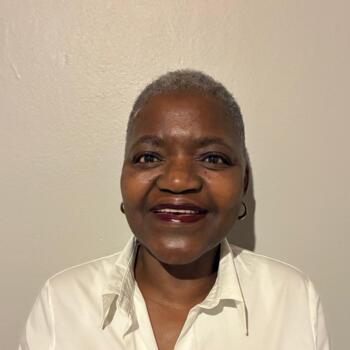 Babysitter Cape Town: Lucretia