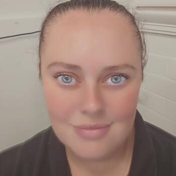 Babysitter Birmingham: Carly