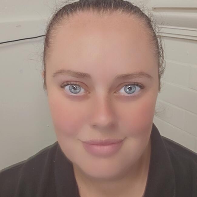 Babysitter in Birmingham: Carly