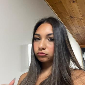 Babysitter in Syracuse: Sabrina