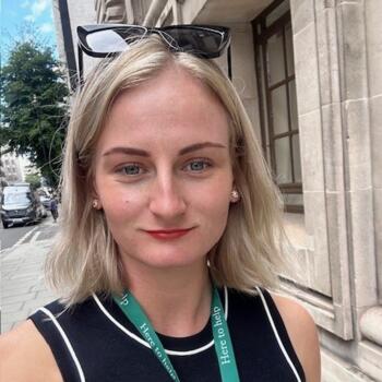 Babysitter Wellington: Charlotte