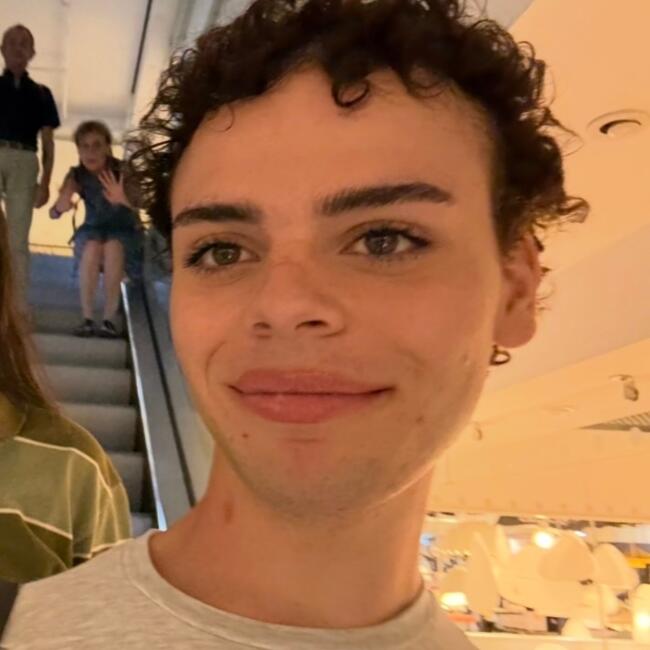 Babysitter in Nice: Zohé