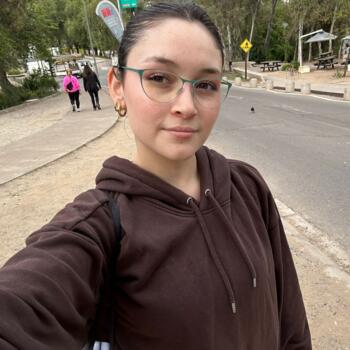 Niñera Buin: Nicole