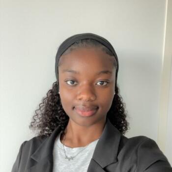 Baby-sitter Villeneuve-la-Garenne: Tyah
