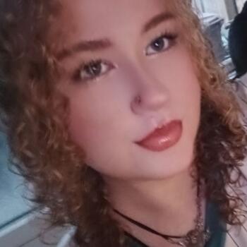 Babysitter Willenhall: Millie