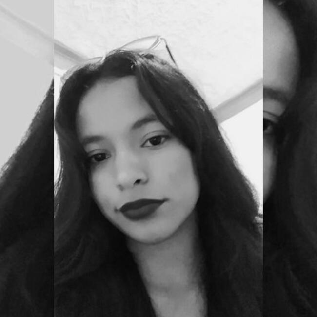 Babysitter in Armenia: Rosana