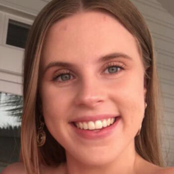 Babysitter in Sydney: Sophia