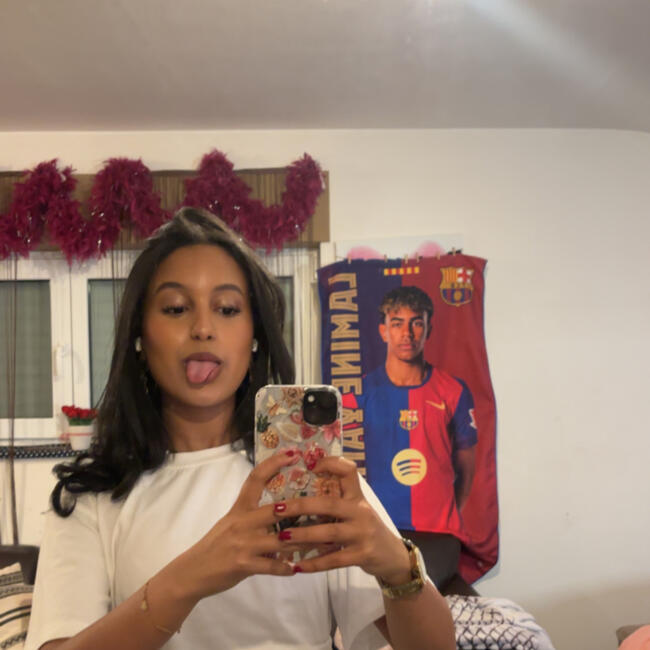 Babysitter στην περιοχή Genk: Marwa