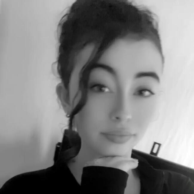 Babysitter in Hayes: Lucia