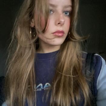 Babysitter Launceston: Paige