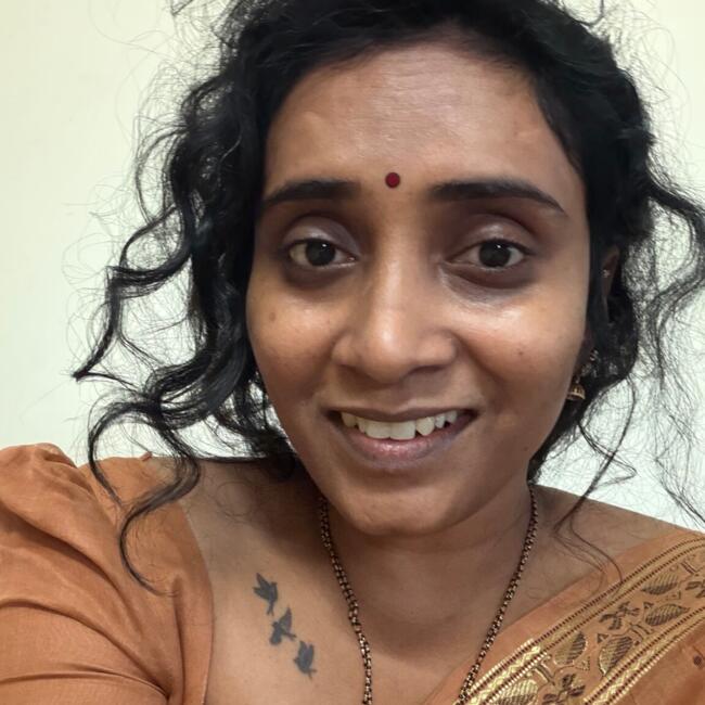 हैदराबाद में बेबीसिटिंग की नौकरी: MOUNICA