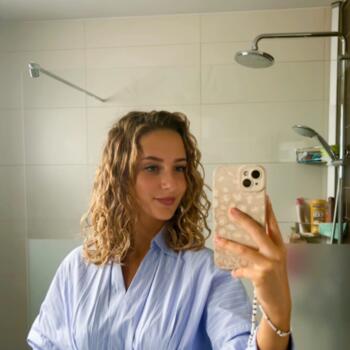 Babysitter in Sartrouville: Lauréna