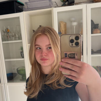 Babysitter in Alunda: Linn