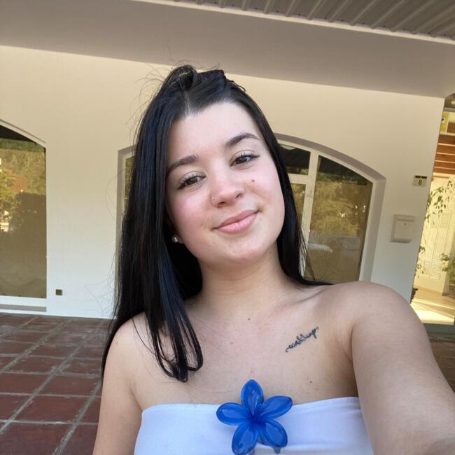 Nanny in Sagunto: Selena