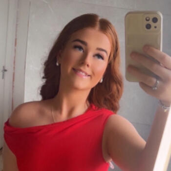 Babysitter in Limerick: Anna