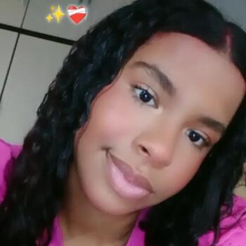 Babysitter in Morro Agudo: Ana Beatriz