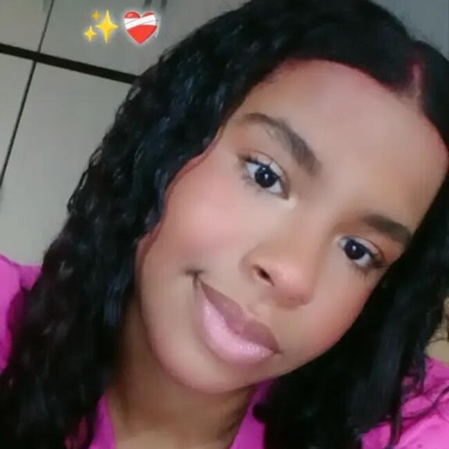 Babysitter in Morro Agudo: Ana Beatriz