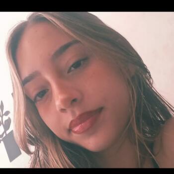 Babá em Sao Jose do Rio Preto: Emanoelly