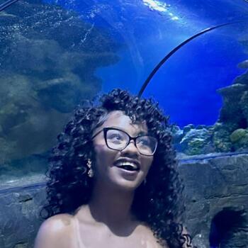 Babysitter Sunderland: Halima