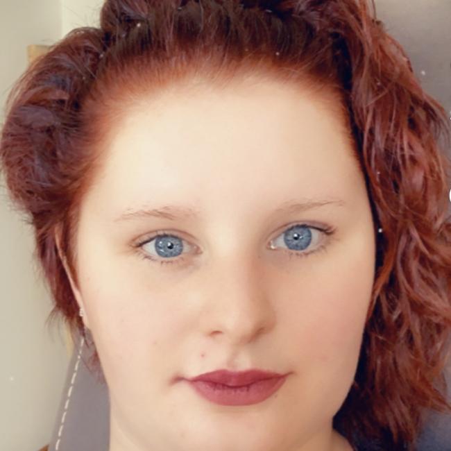 Babysitter in Tournai: Fanny