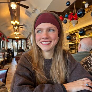 Babysitter in Menen: Alexine