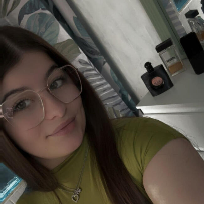 Babysitter in Raismes: Melyne