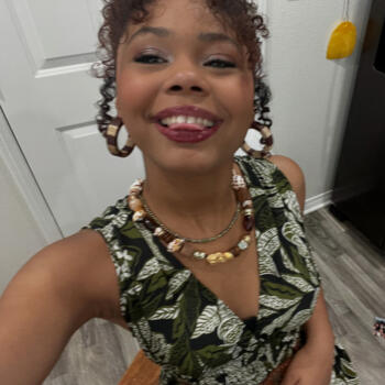 Nanny in Escondido: Alayah