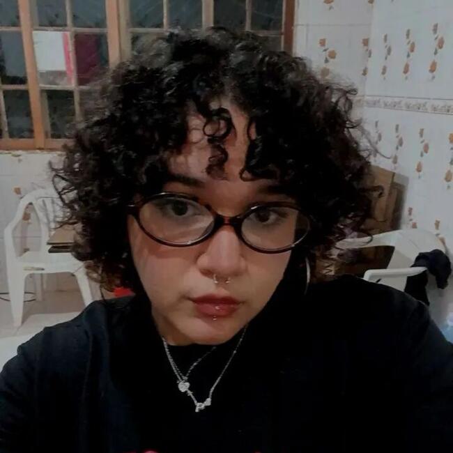 Emprego de babá em Duque de Caxias: Pollyana