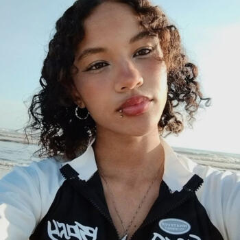 Babysitter Gravataí: Milene