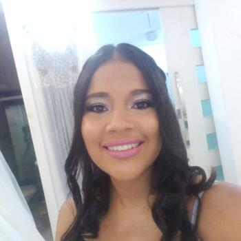 Babysitter Campinas: Viviane