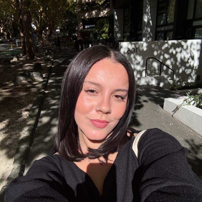 Babysitter in Auckland: Fernanda