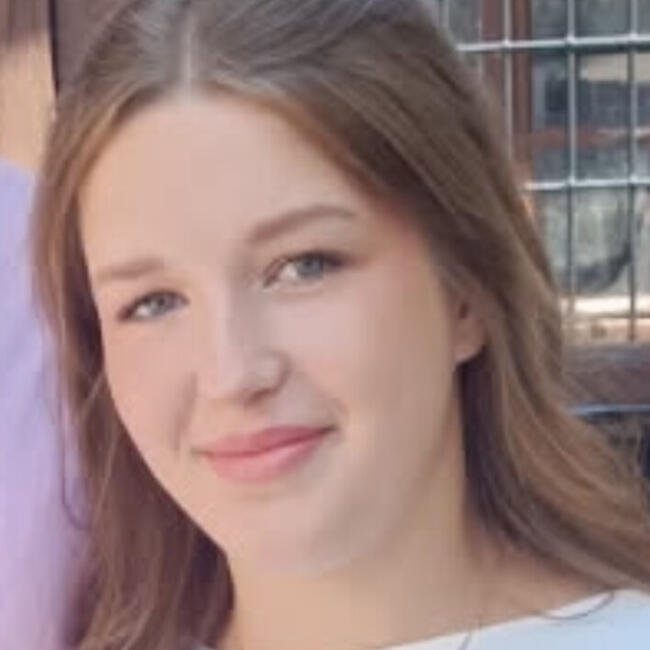 Nanny in Hangenbieten: Ophelia