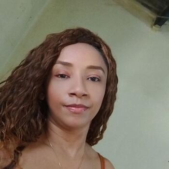 Babysitter in Brasília: Joina