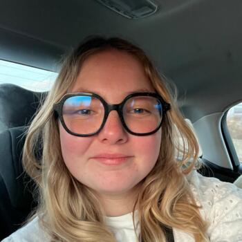 Babysitter in Château-Renault: Espérance