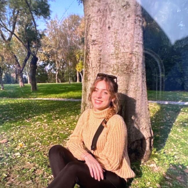 Niñera en Varsovia: Zeynep