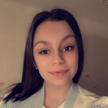 Babysitter in Villermain: Manon