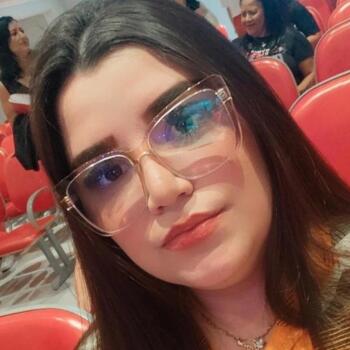 Babysitter in Mangaratiba: Fernanda