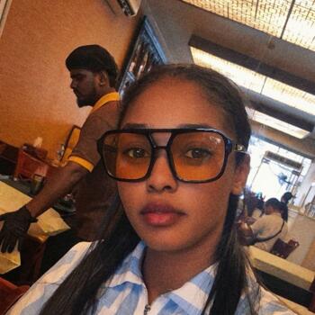 وظيفة جليسة أطفال في دبي: وظيفة جليسة أطفال Tessa