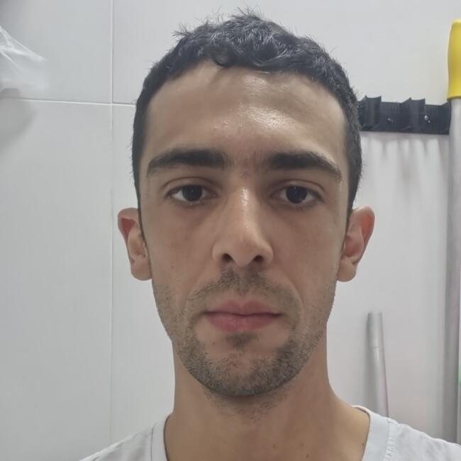 Babysitting job in Uberaba: Jonas