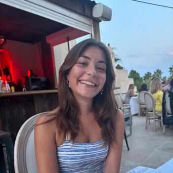 Baby-sitter La Crau: Pauline