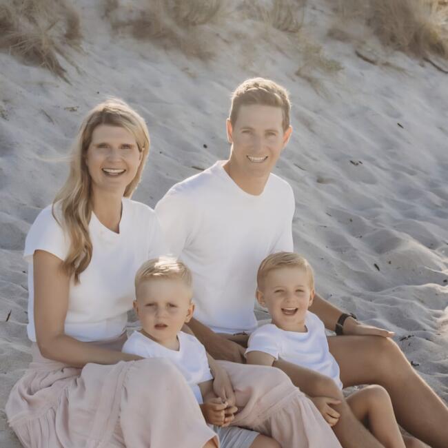 Babysitting job in Auckland: Lee